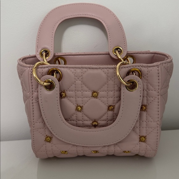 Bubblegum Pink bag with strap NEW - Picture 1 of 5